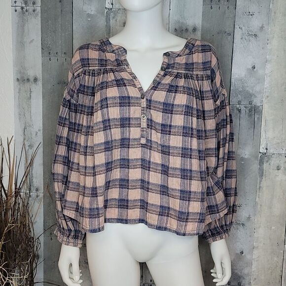 Free People Jessi Plaid Top In Grey Combo - Picture 2 of 9